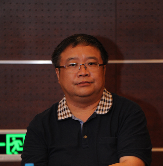 张海东.jpg 张海东.jpg
